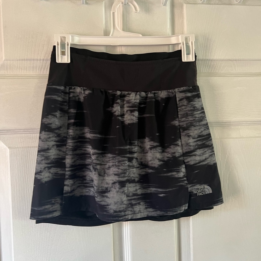 The North Face Flash Dry skirt